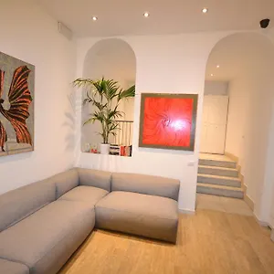 affittacamere-casa-dane.hotelitalianriviera.com/